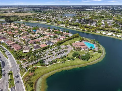 View/Area - 22251 SW 88th Path, Cutler Bay, FL 33190 photo 5 of 8