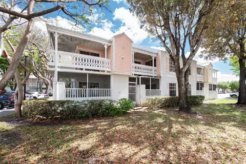 10441 Mahogany Key Cir #101, Miami, FL 33196