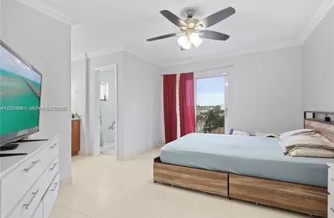 Bedroom - 440 E 23rd St #1310, Hialeah, FL 33013 photo 5 of 6