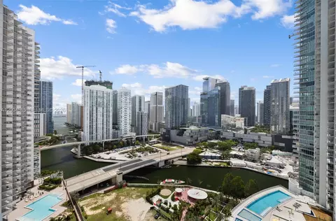 90 SW 3rd St #2602, Miami, FL 33130