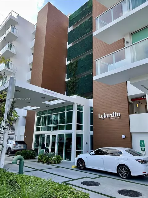1150 102nd St #704, Bay Harbor Islands, FL 33154