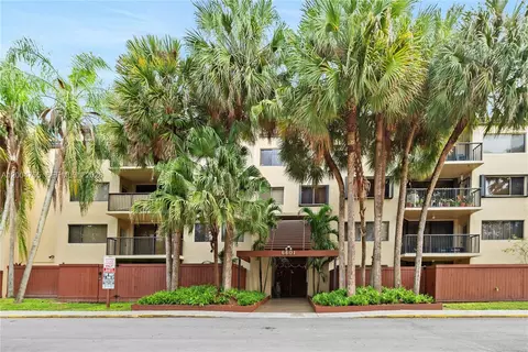 6601 SW 116th Ct #403, Miami, FL 33173