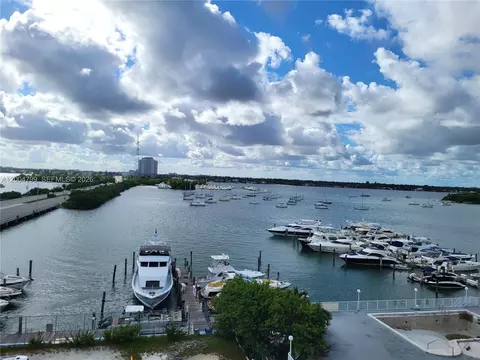 7904 West Dr #602, North Bay Village, FL 33141