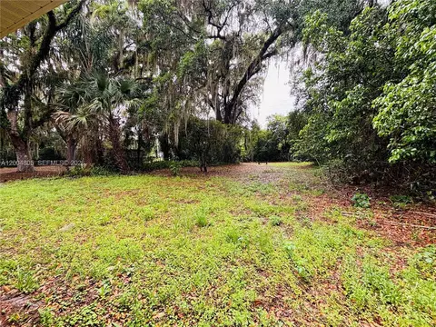 Exterior - 2346 Alice Ave, Eustis, FL 32726 photo 7 of 7