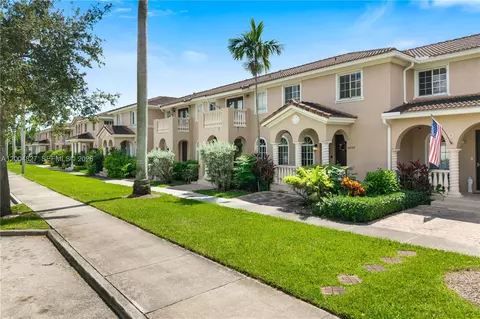 14254 SW 272nd St, Homestead, FL 33032