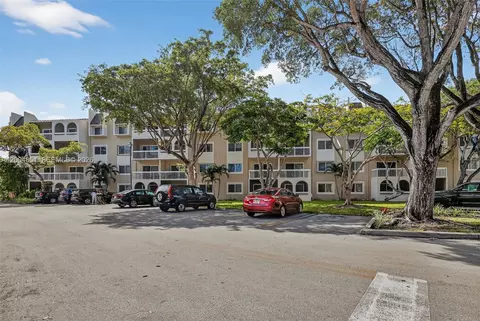 8103 Camino Real #407, Miami, FL 33143