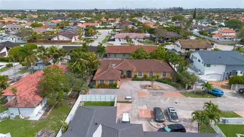 13911 SW 18th Ter, Miami, FL 33175