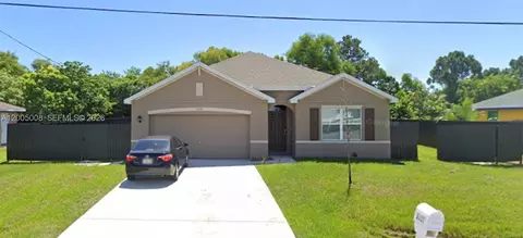 2137 SE Glenrock Ter, Port Saint Lucie, FL 34952