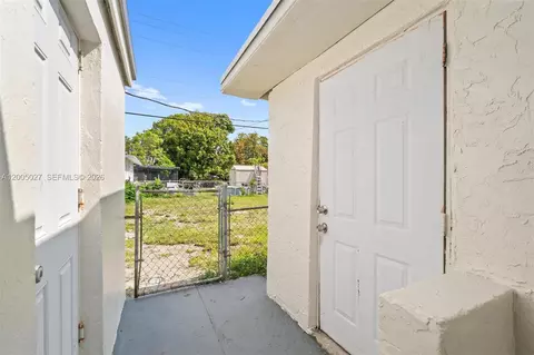 17501 NW 41st Ave, Miami Gardens, FL 33055 photo 26