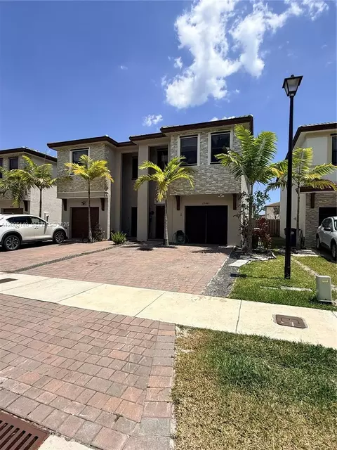 25441 SW 109th Ave, Homestead, FL 33032