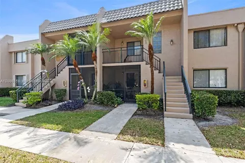 390 Racquet Club Rd #202, Weston, FL 33326