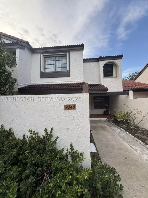 12345 SW 94th Ter, Miami, FL 33186