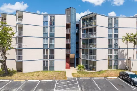 6995 NW 186th St #E509, Hialeah, FL 33015