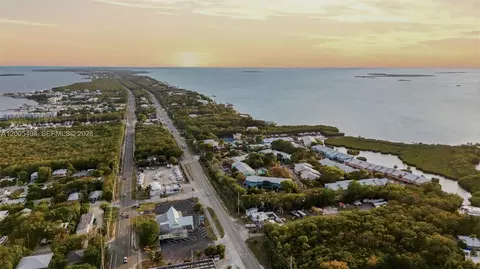 98282 Windward Ave #2, Key Largo, FL 33037