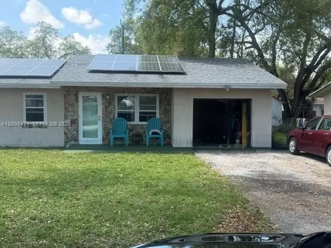 4651 SW 25th Ave, Fort Lauderdale, FL 33312