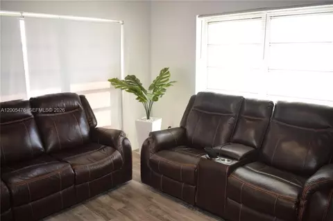 Living - 841 Hialeah Dr, Hialeah, FL 33010 photo 2 of 2