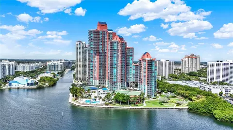 3370 Hidden Bay Dr #1702, Aventura, FL 33180