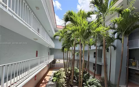 505 S Pine Island Rd #208B, Plantation, FL 33324