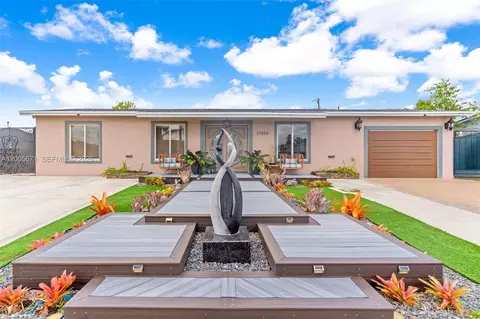 17932 NW 78th Ave, Hialeah, FL 33015