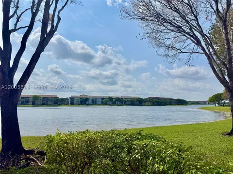 571 SW 141st Ave #208N, Pembroke Pines, FL 33027