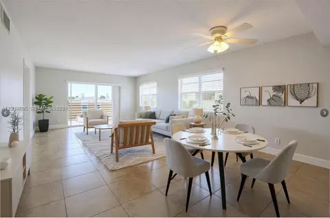 3050 NE 16th Ave #407, Oakland Park, FL 33334