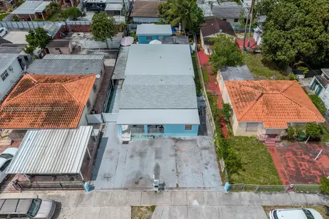 View/Area - 141 E 16th St, Hialeah, FL 33010 photo 6 of 7