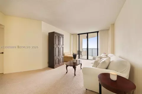 520 Brickell Key Dr #A1001, Miami, FL 33131