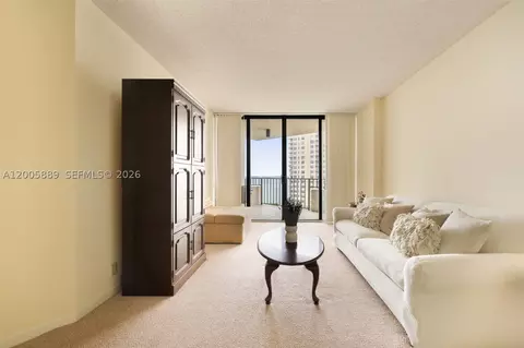 520 Brickell Key Dr #A1001, Miami, FL 33131