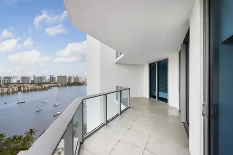 17301 Biscayne Blvd #1704, North Miami Beach, FL 33160