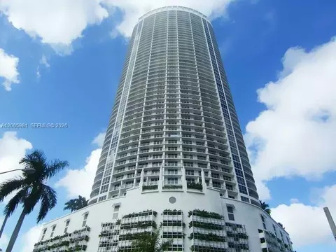 1750 N Bayshore Dr #2909, Miami, FL 33132