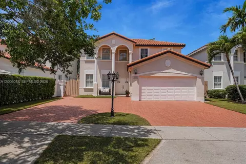 6114 SW 158th Pass, Miami, FL 33193