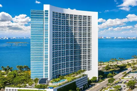 601 NE 36th St #1404, Miami, FL 33137