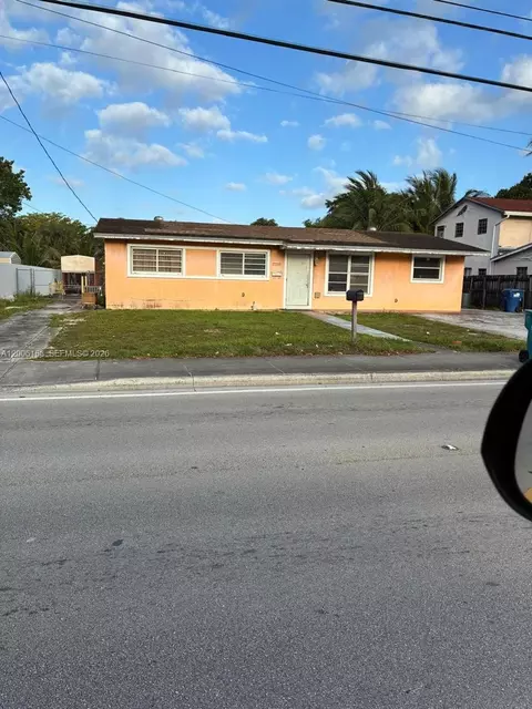 17210 NW 47th Ave, Miami Gardens, FL 33055