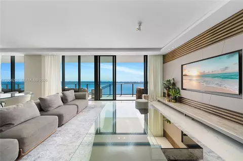 3131 NE 7th Ave #PH5202, Miami, FL 33137