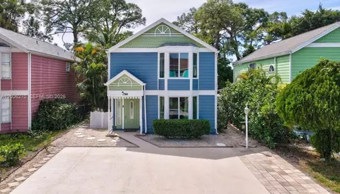 5836 Rambler Rose Way, West Palm Beach, FL 33415