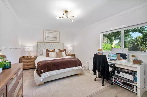 Bedroom - 14830 N Spur Dr, Miami, FL 33161 photo 1 of 5