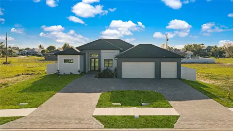 Undisclosed, Cape Coral, FL 33993