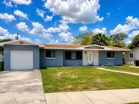 18420 NW 38th Ct, Miami Gardens, FL 33055
