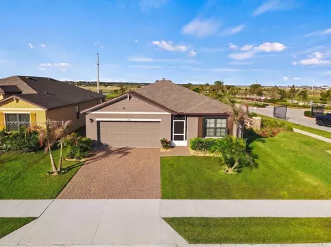 3700 SE Foggy Mist Rd, Palm Bay, FL 32909