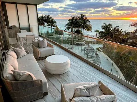 18975 Collins Ave #304, Sunny Isles Beach, FL 33160