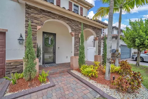 Other - 3525 W 94th St, Hialeah, FL 33018 photo 1 of 35