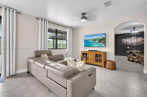 Other - 3525 W 94th St, Hialeah, FL 33018 photo 8 of 35