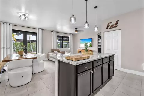 Other - 3525 W 94th St, Hialeah, FL 33018 photo 9 of 35