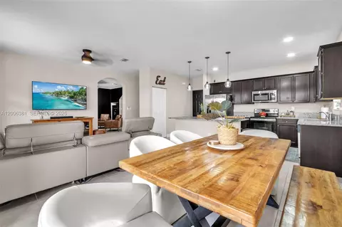 Other - 3525 W 94th St, Hialeah, FL 33018 photo 5 of 35