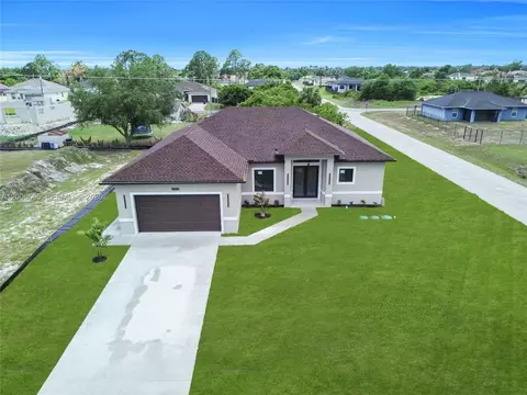 3115 2nd St SW, Lehigh Acres, FL 33976