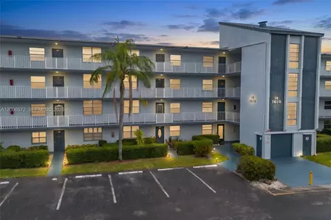 7610 NW 18th St #203, Margate, FL 33063