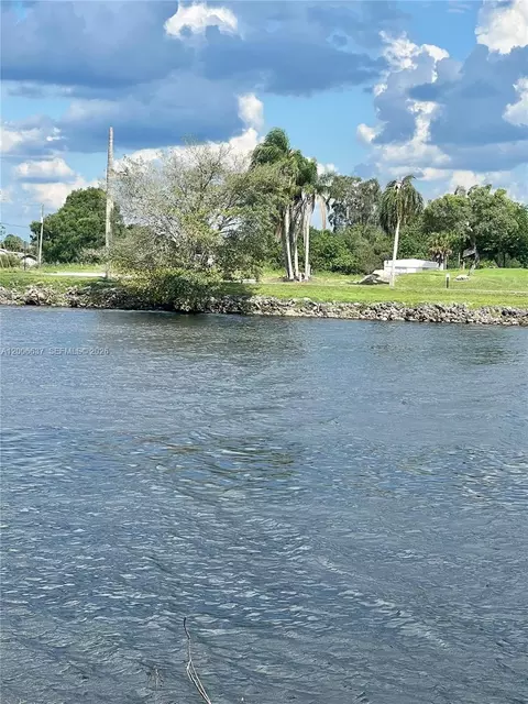 1510 River Rd, Moore Haven, FL 33873 photo 7