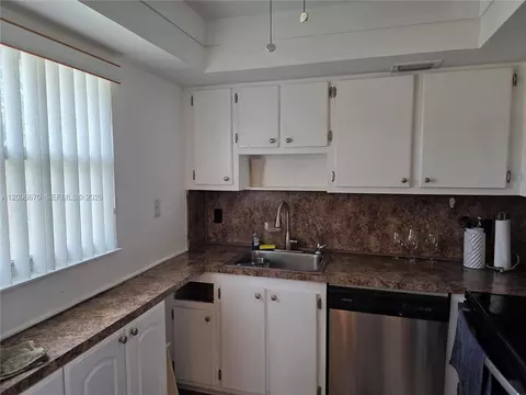 232 E Saxony E #232, Delray Beach, FL 33446