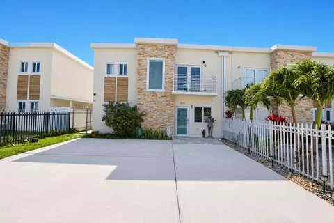 26116 SW 134th Pl, Homestead, FL 33032