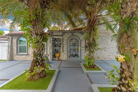 1870 NW 32nd Ave, Miami, FL 33125